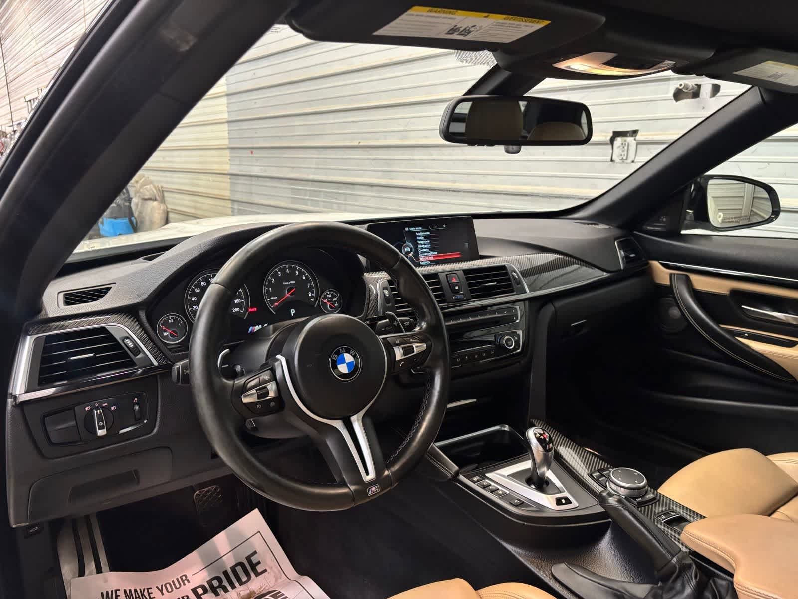 Used 2016 BMW M4 Convertible RWD image 11