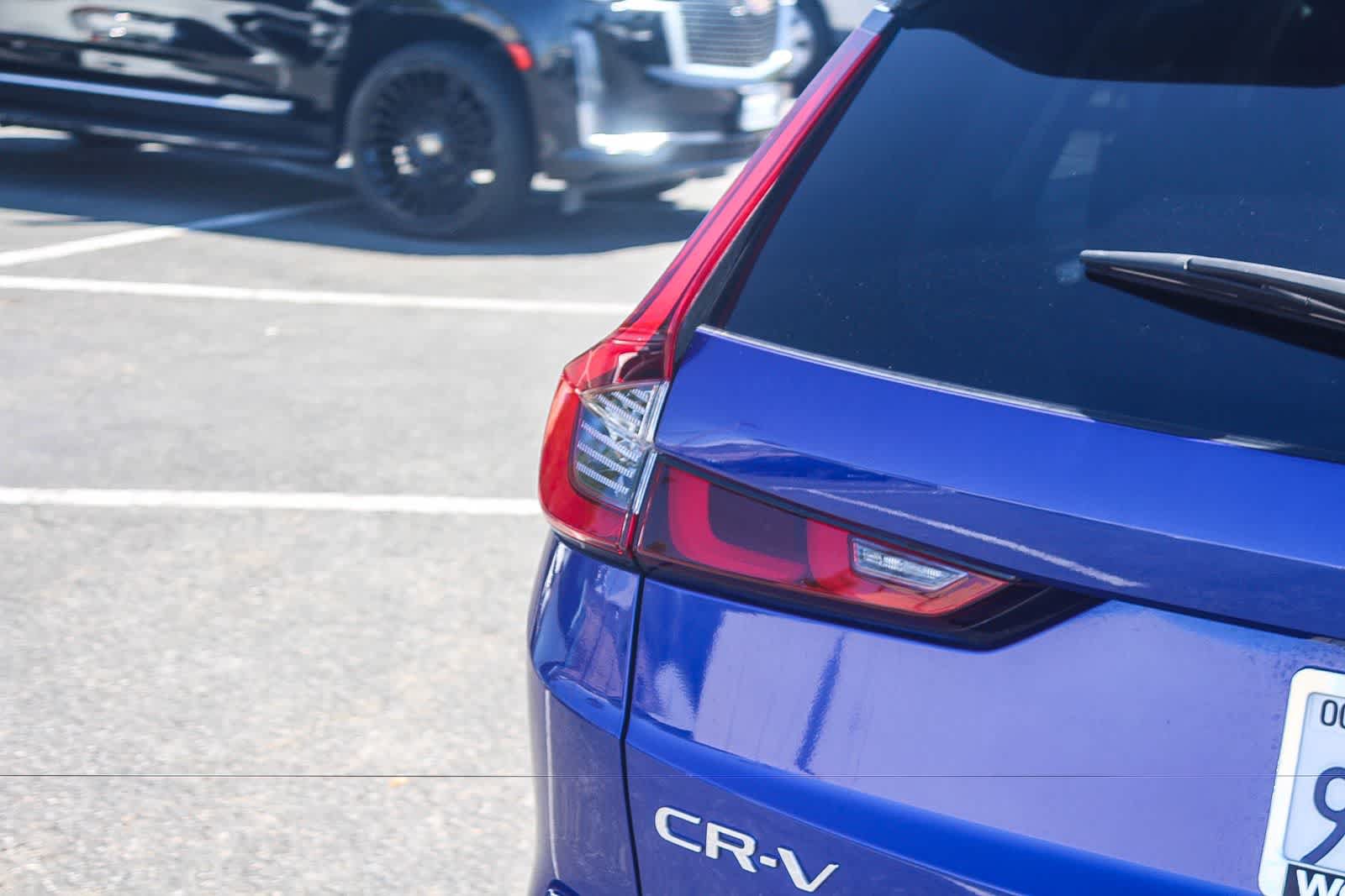 Used 2024 Honda CR-V EX-L image 8