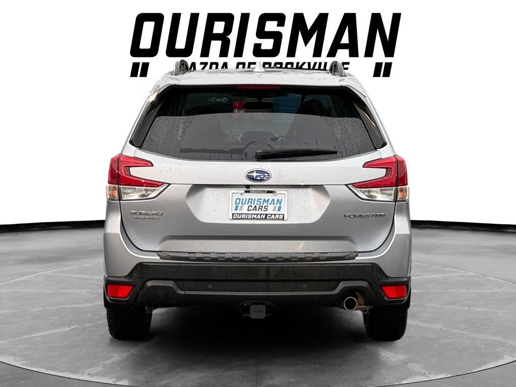 Used 2023 Subaru Forester Limited AWD/4WD image 5