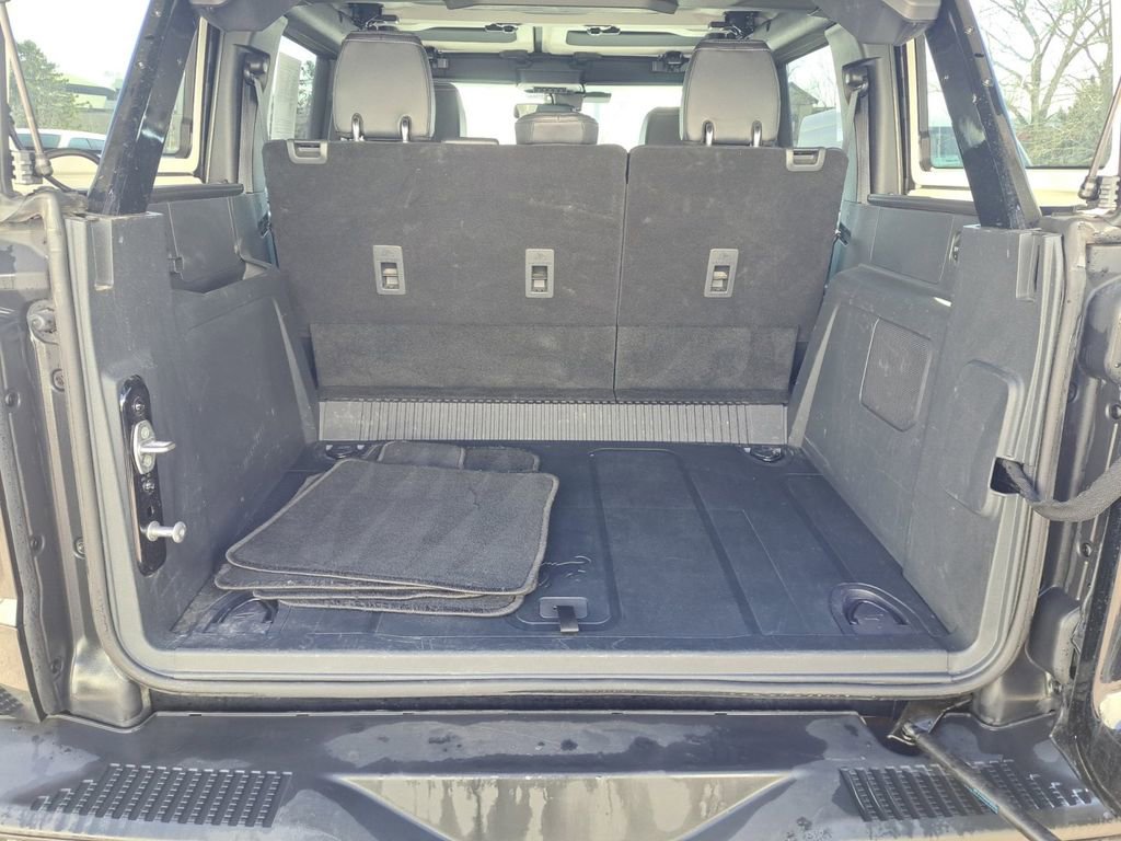 Used 2025 Ford Bronco Badlands image 20