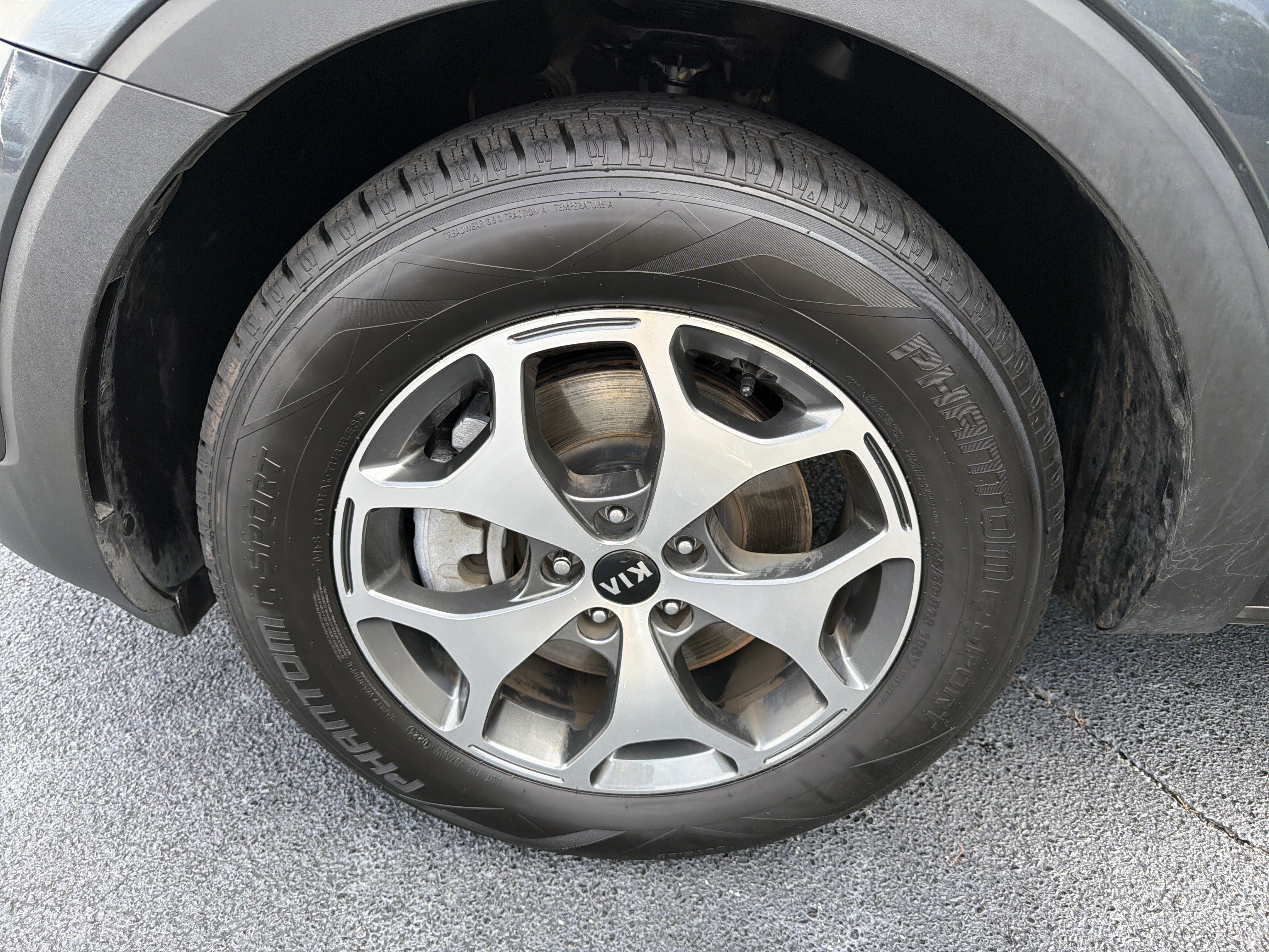 Used 2020 Kia Telluride EX FWD image 29