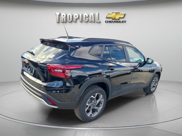 New 2026 Chevrolet Trax LT w/ Driver Confidence Package FWD image 4
