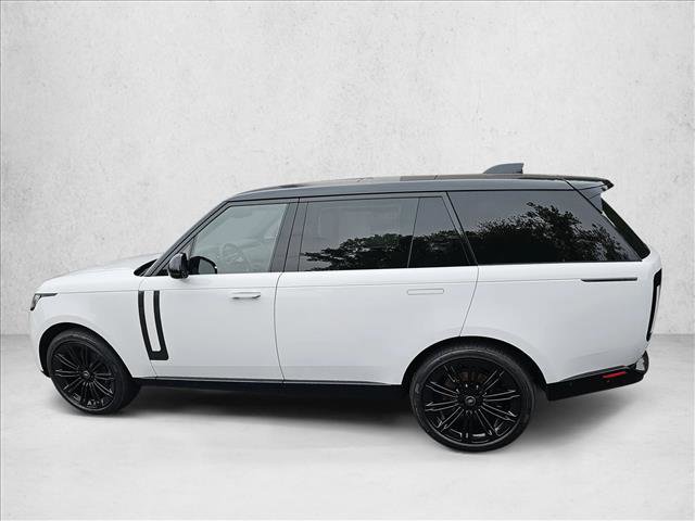 New 2025 Land Rover Range Rover Long Wheelbase SE image 8