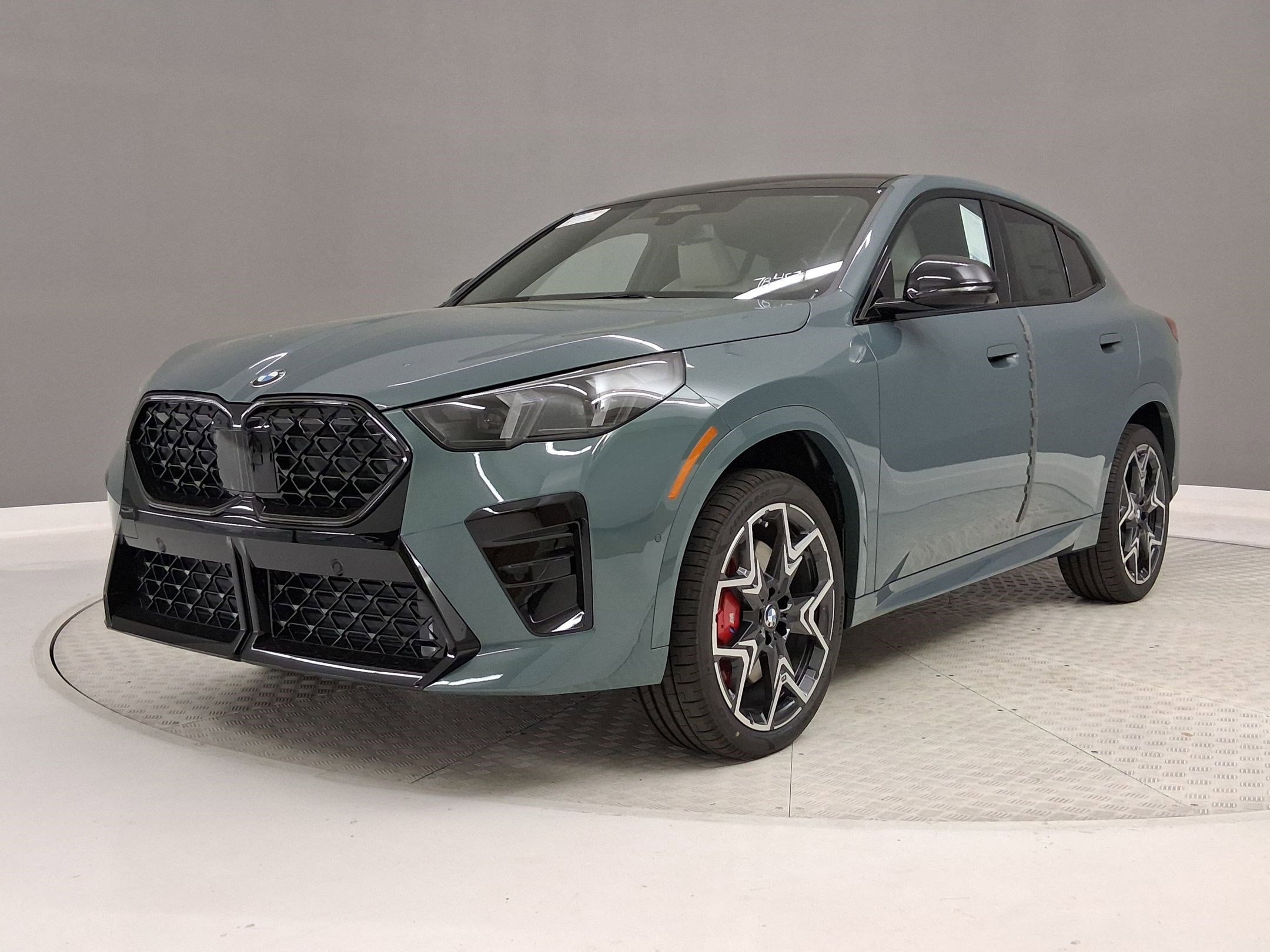 New 2026 BMW X2 xDrive28i w/ Technology Package image 32