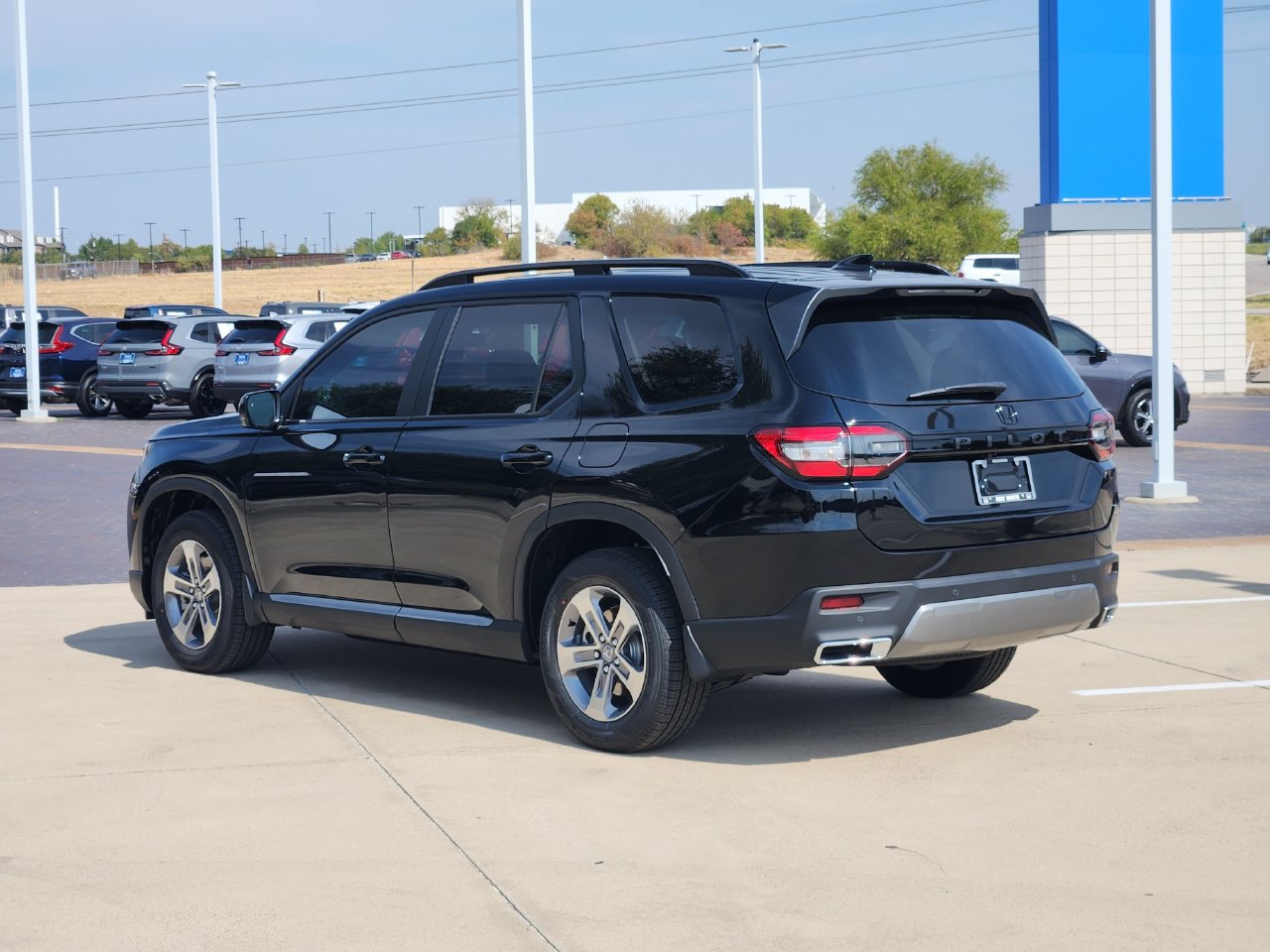 New 2026 Honda Pilot EX-L image 4