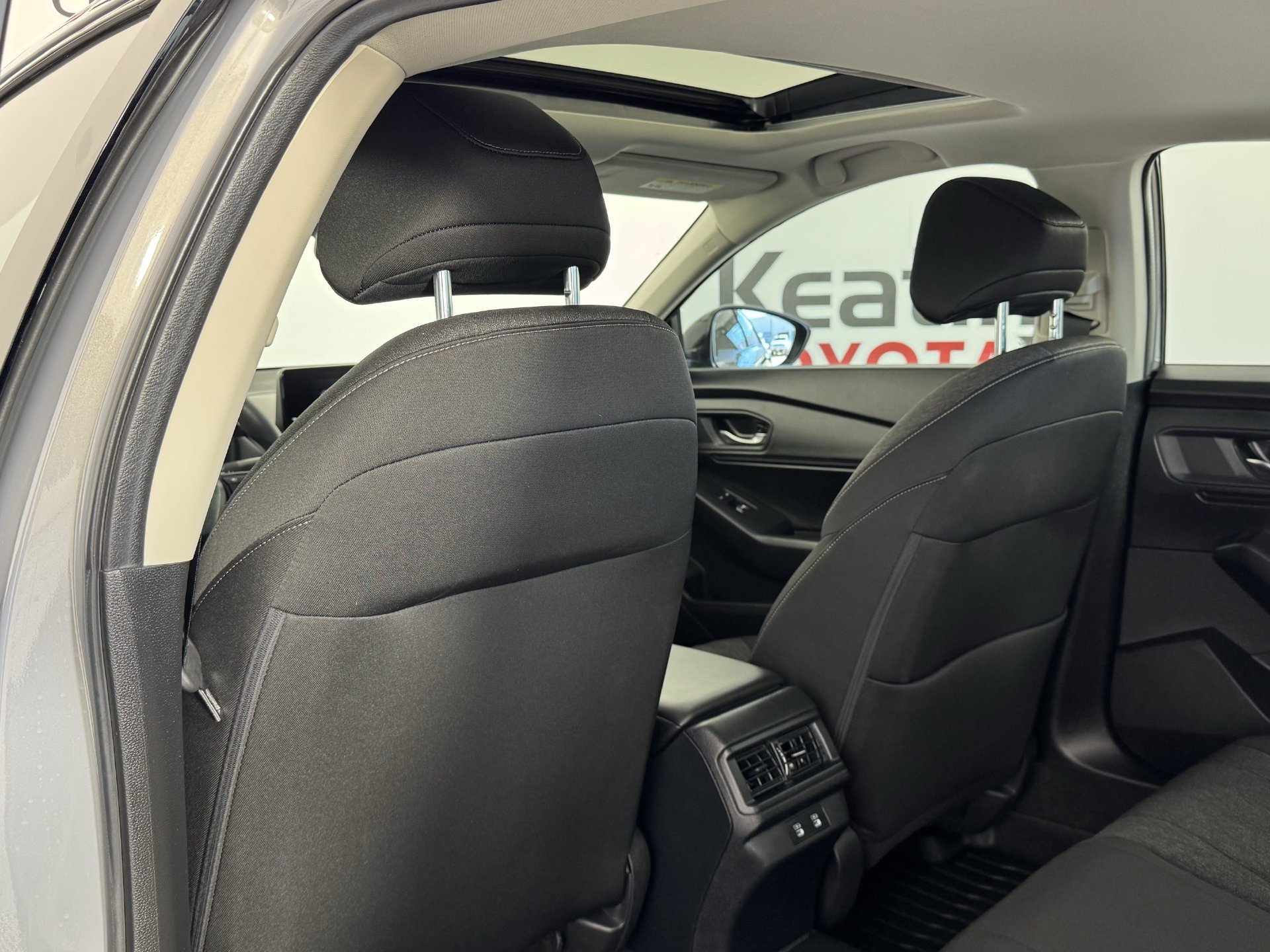 Used 2025 Honda Accord SE image 16