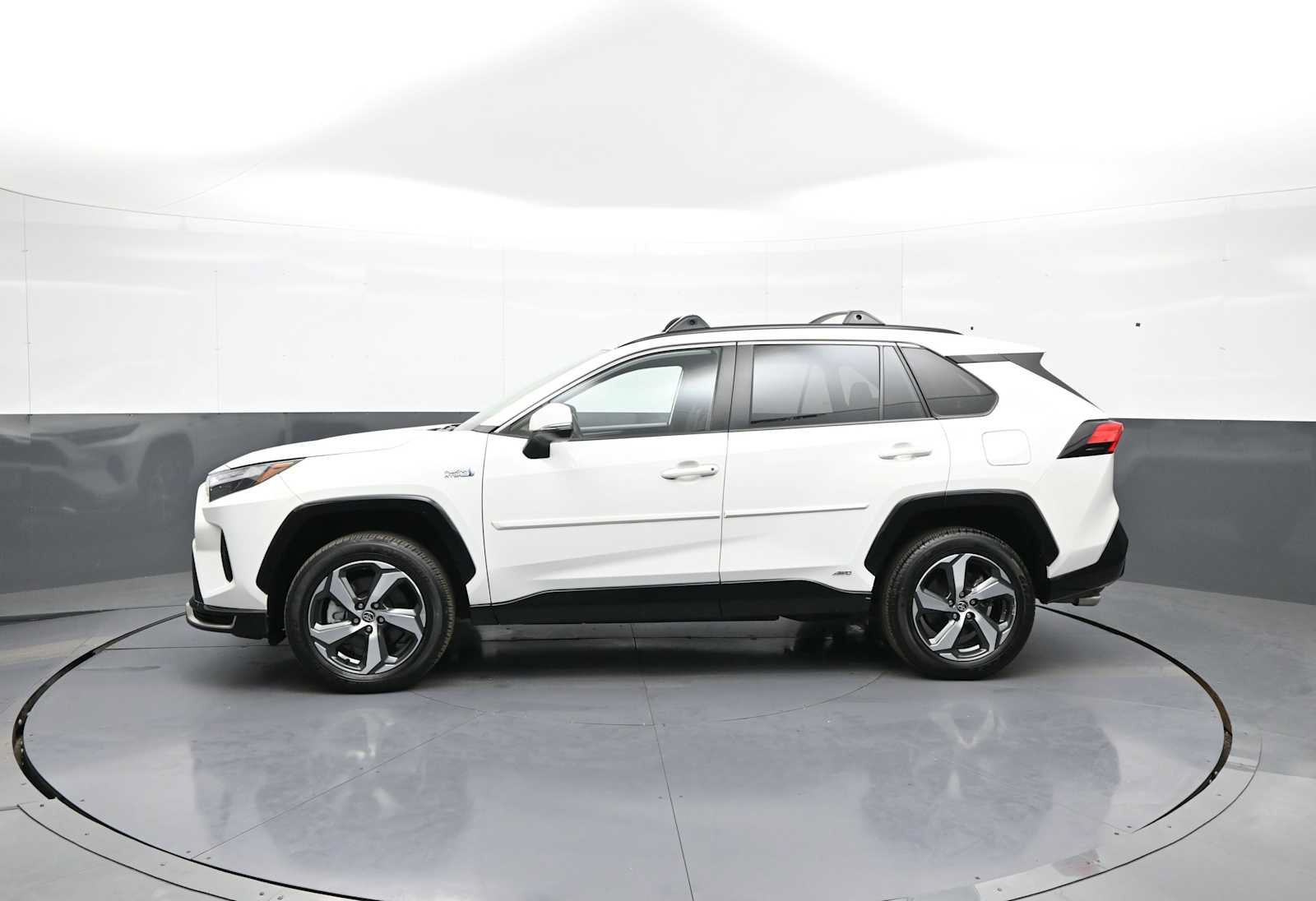 Certified 2023 Toyota RAV4 SE w/ Weather & Moonroof Package AWD/4WD image 9