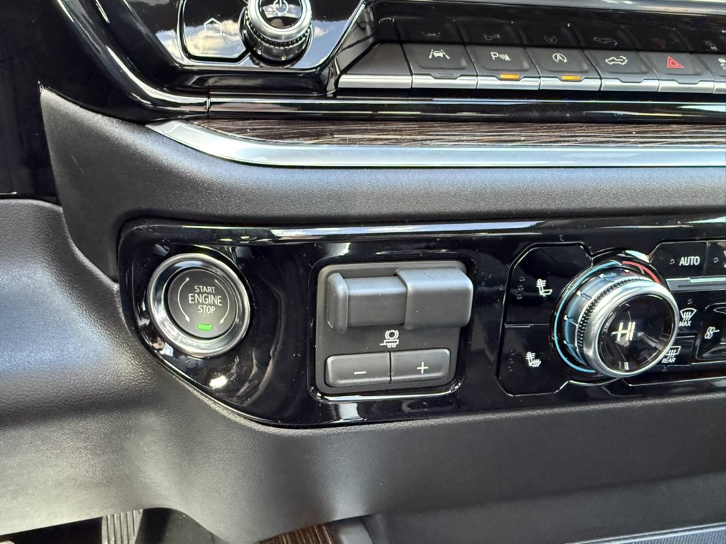 New 2026 GMC Sierra 1500 Elevation w/ Elevation Premium Package AWD/4WD image 19