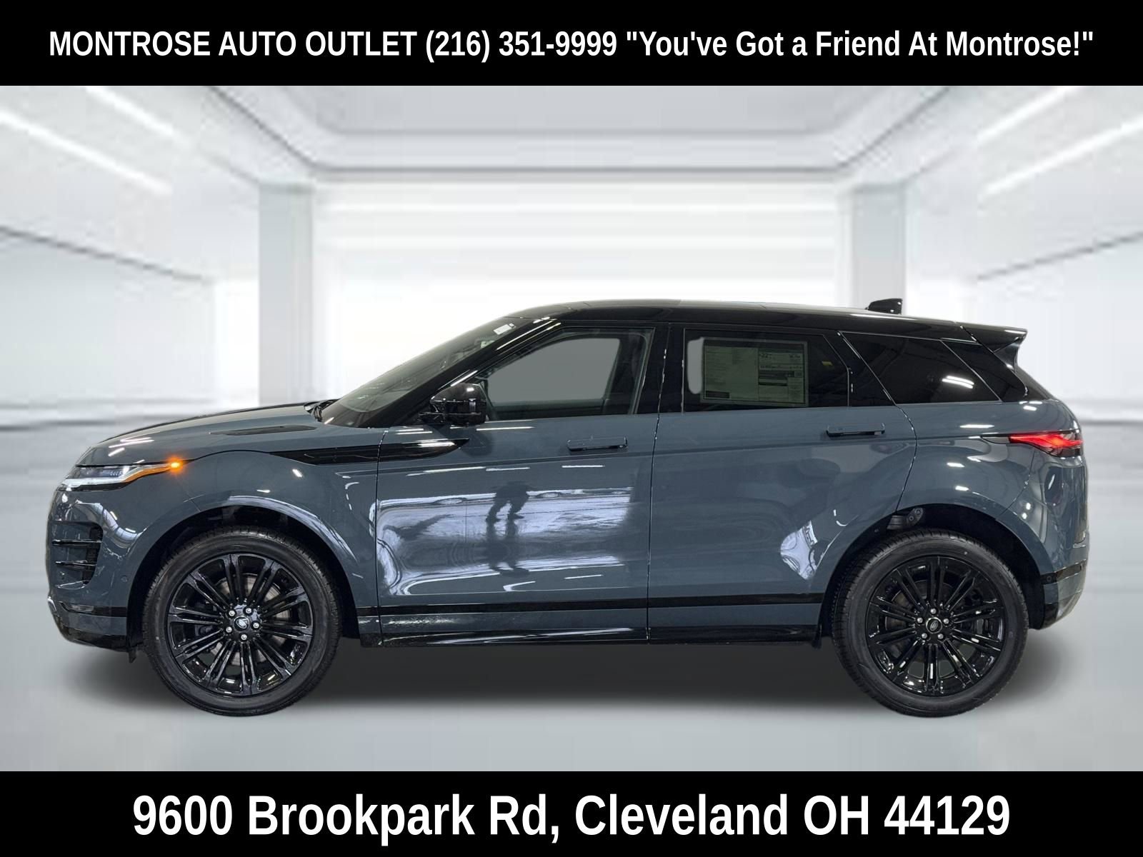 New 2026 Land Rover Range Rover Evoque Dynamic SE AWD/4WD image 2
