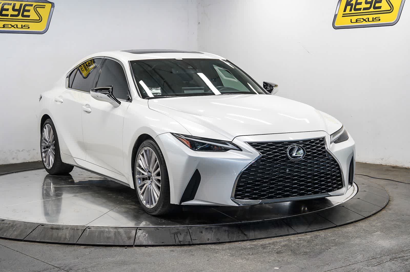 Used 2023 Lexus IS 300 w/ Premium Package RWD image 5