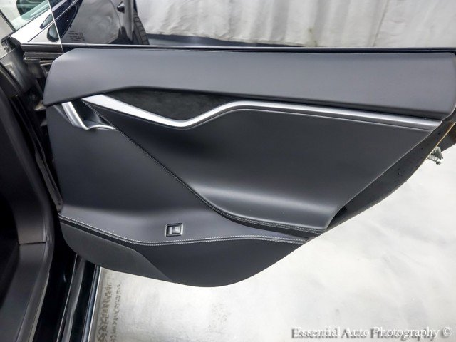 Used 2020 Tesla Model S Performance image 37
