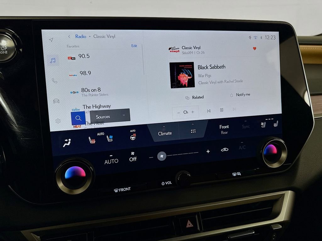 Used 2025 Lexus RX 350 Premium w/ Accessory Package (Z1) image 15