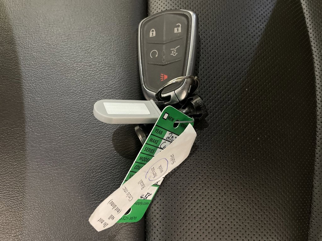 Used 2020 Cadillac XT6 Premium Luxury image 31