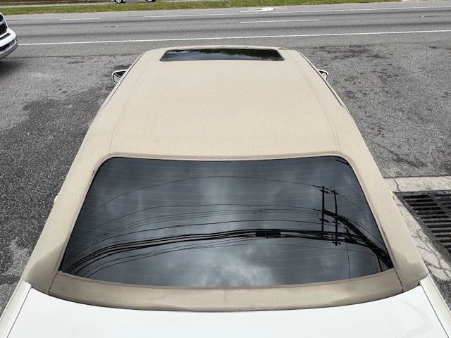 Used 2002 Cadillac De Ville Sedan w/ Comfort/Convenience Pkg image 9