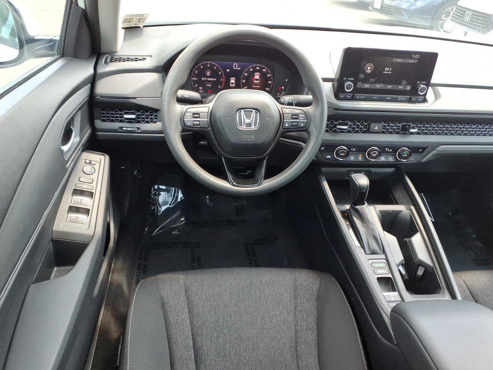 Certified 2023 Honda Accord EX image 8