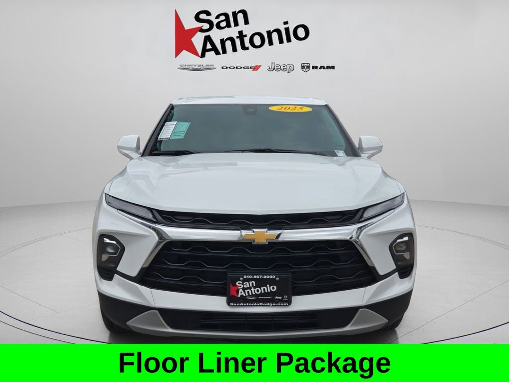 Used 2025 Chevrolet Blazer LT w/ LPO, Floor Liner Package FWD image 3