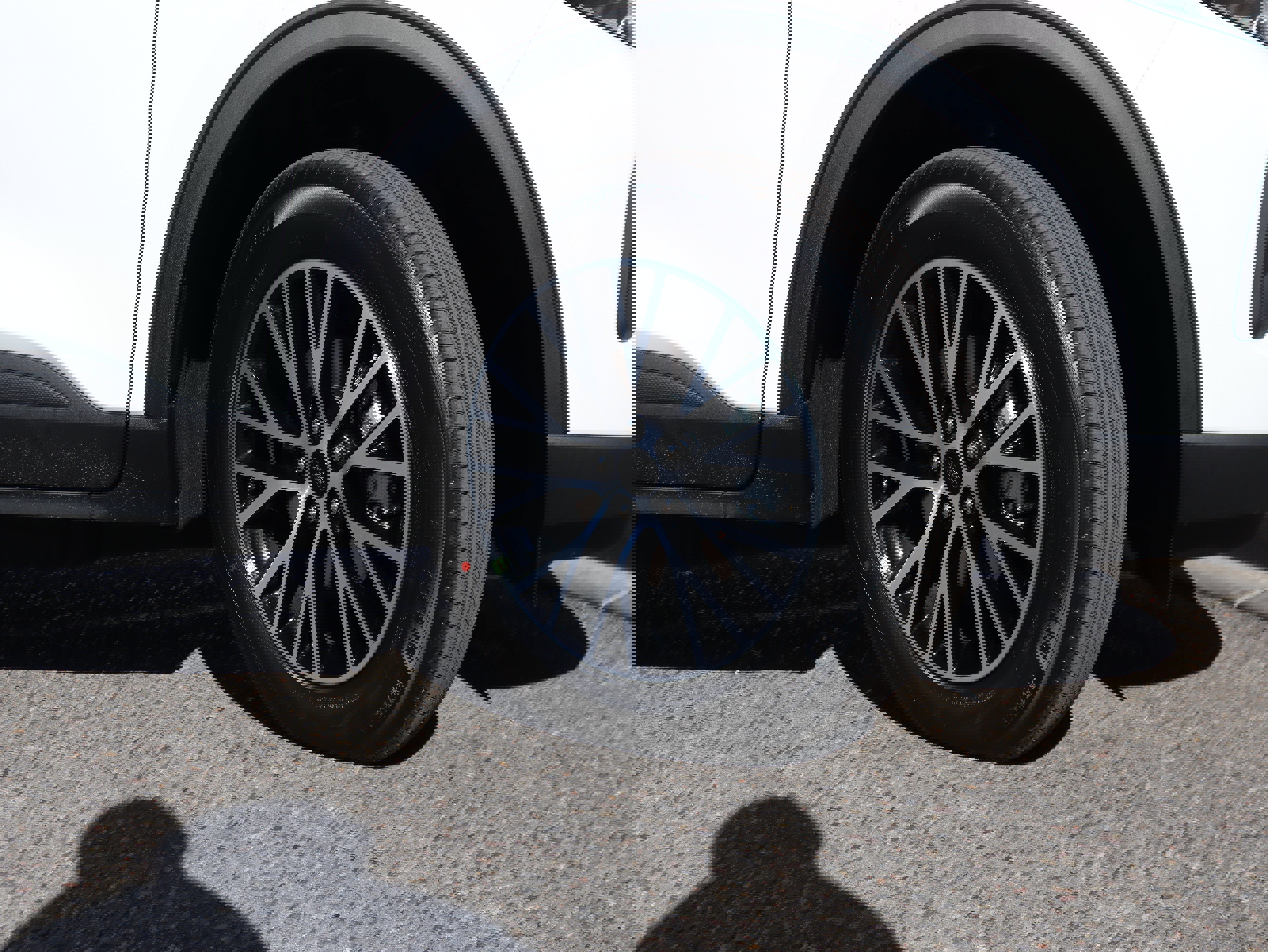 New 2026 Ford Escape SE image 13