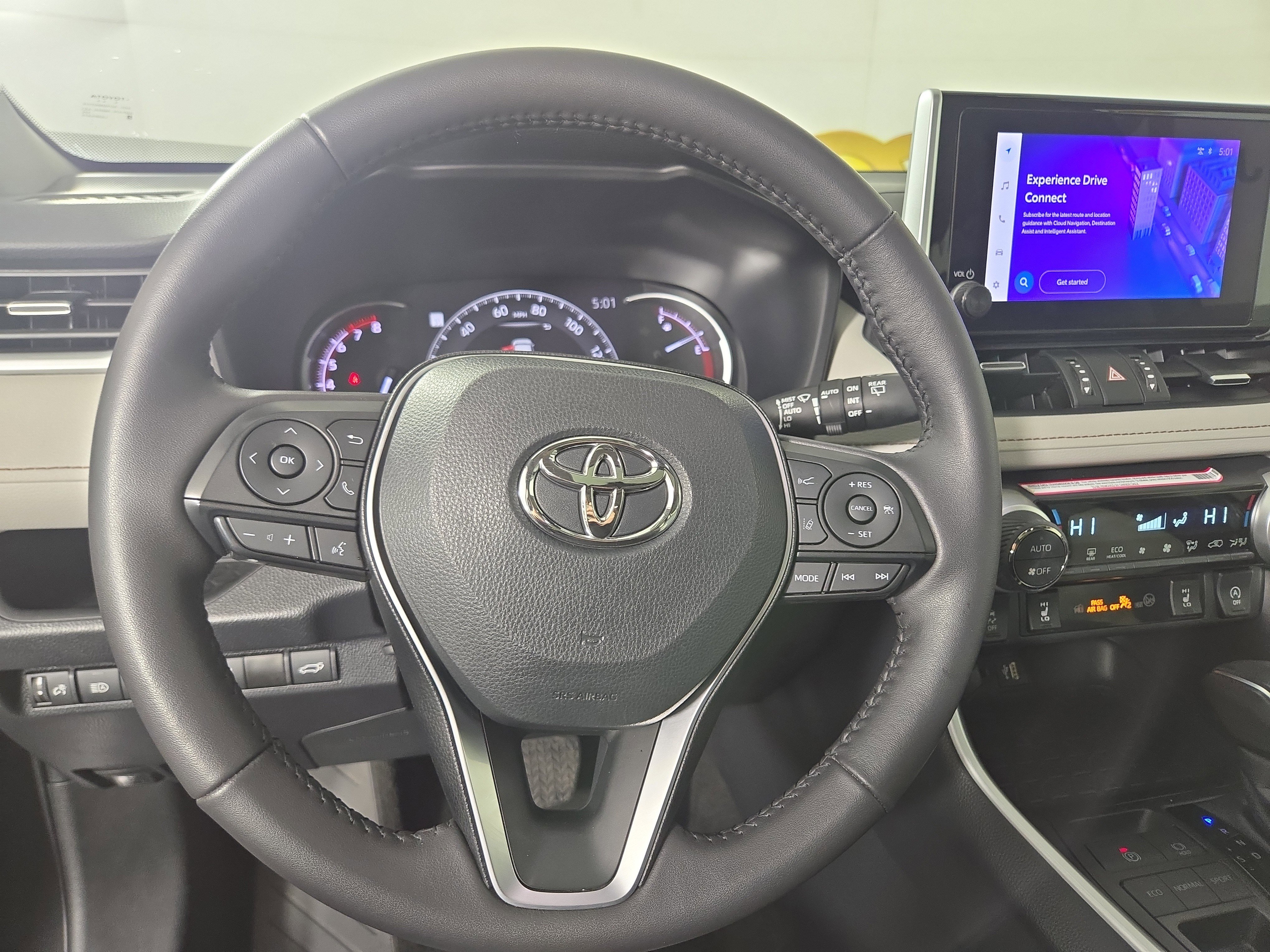 Used 2024 Toyota RAV4 XLE Premium image 14