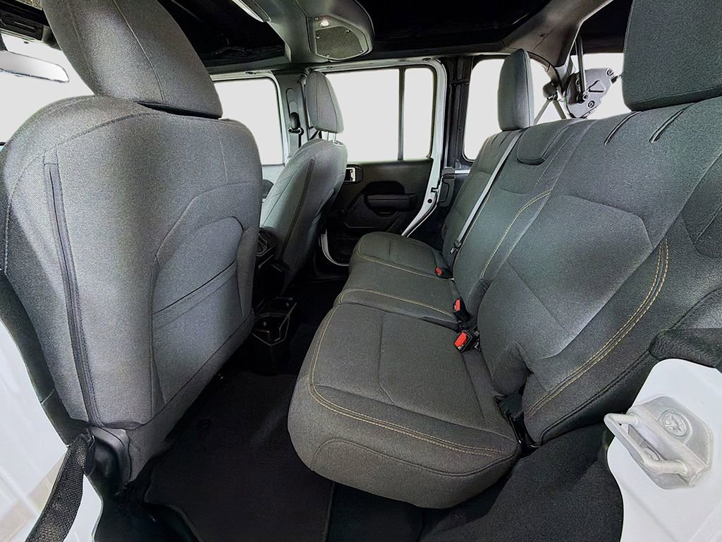 Used 2024 Jeep Wrangler Sport image 21