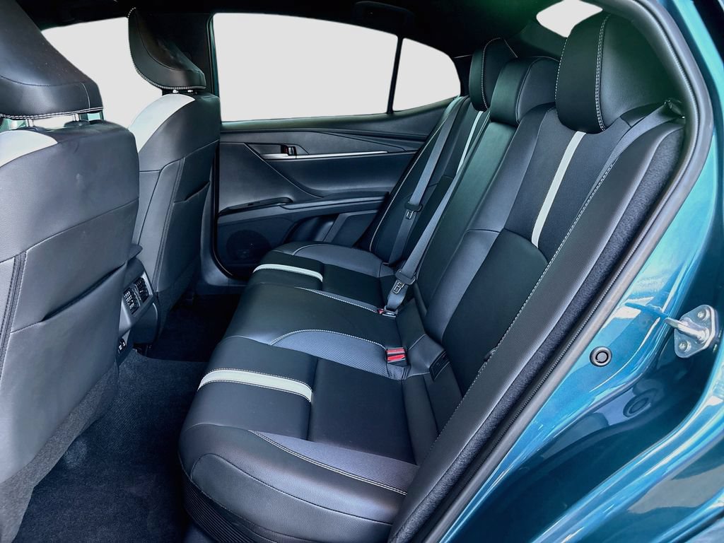 Used 2026 Toyota Camry SE FWD image 20