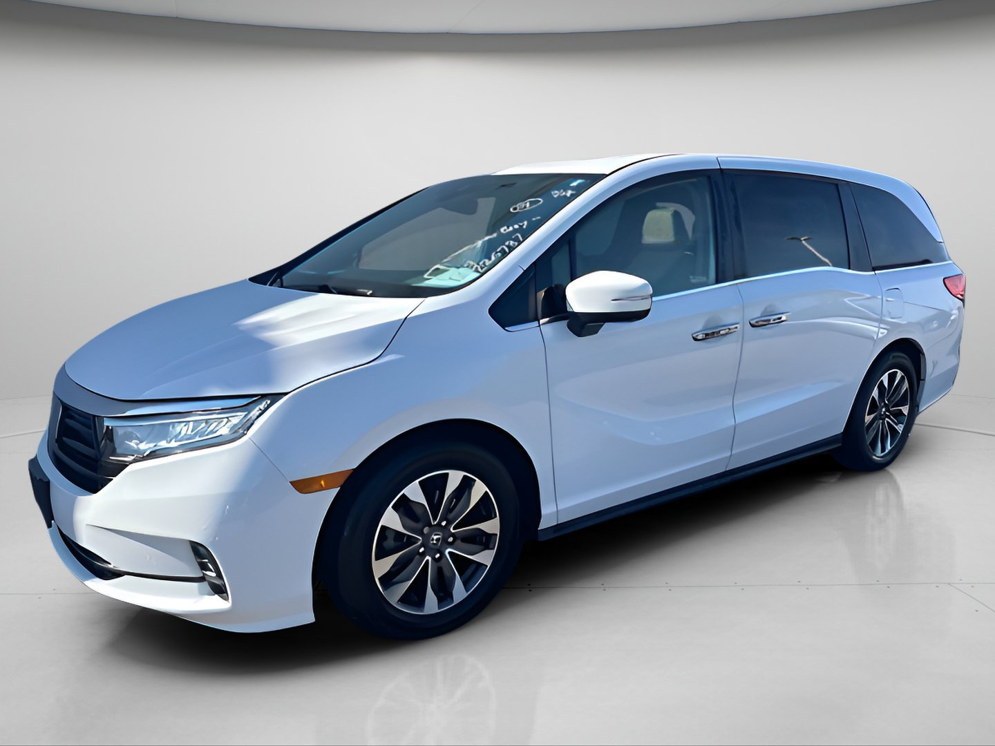 Used 2022 Honda Odyssey EX-L image 2