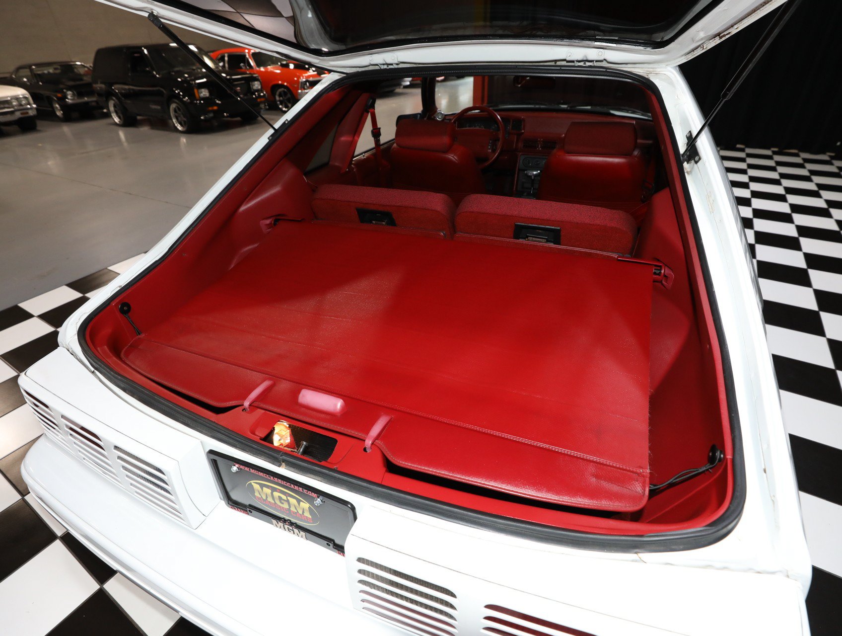 Used 1992 Ford Mustang GT RWD image 45