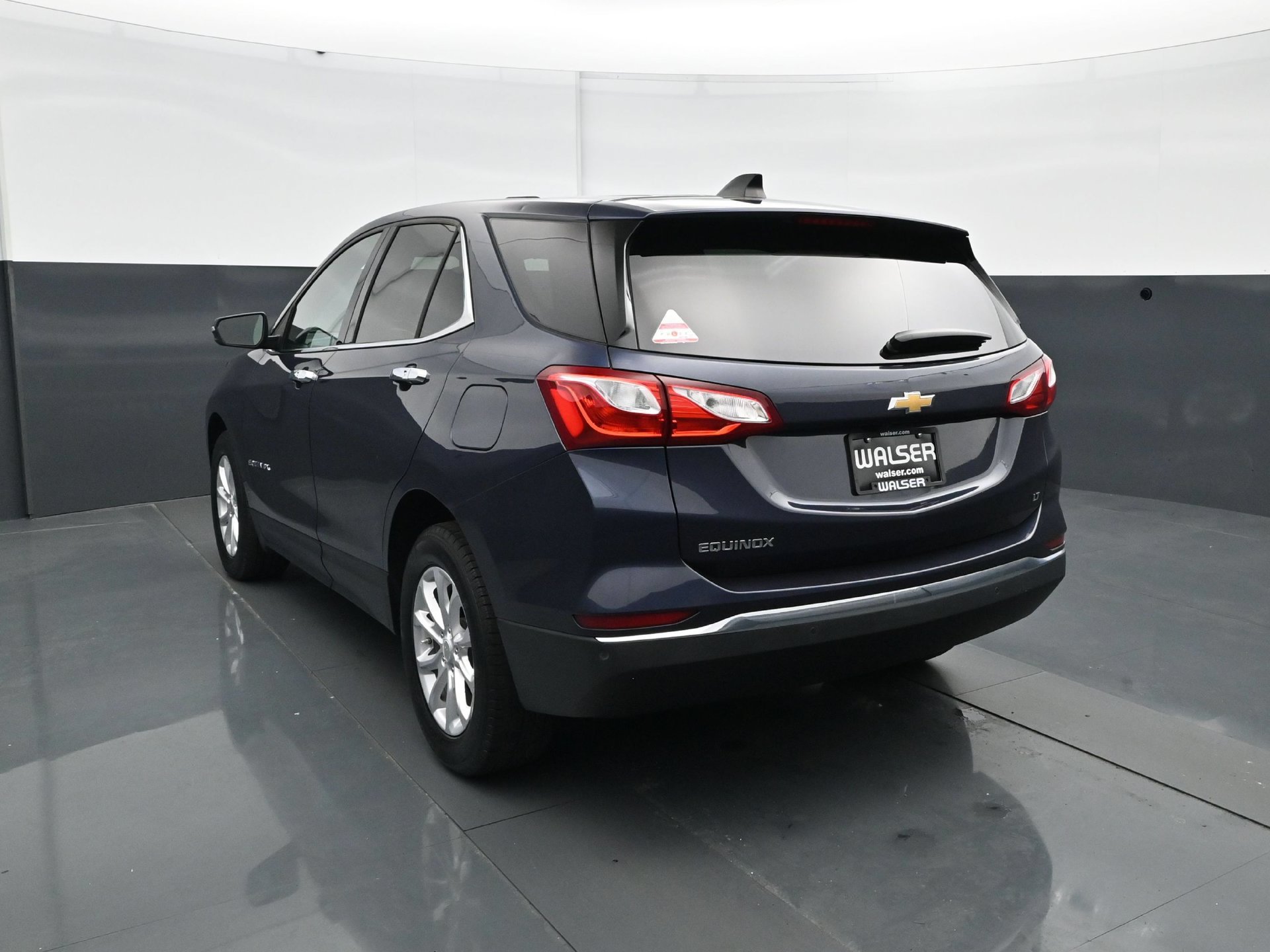 Used 2018 Chevrolet Equinox LT FWD image 5