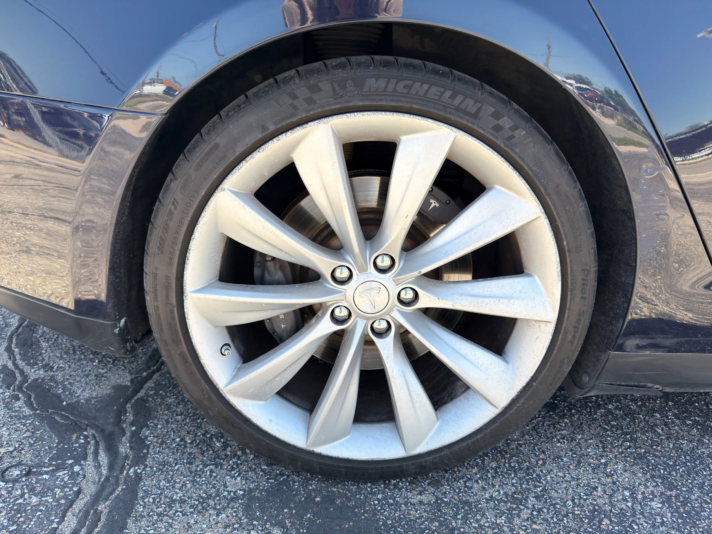 Used 2013 Tesla Model S Performance RWD image 31
