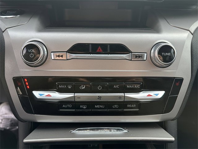 Certified 2022 Ford Explorer XLT image 23