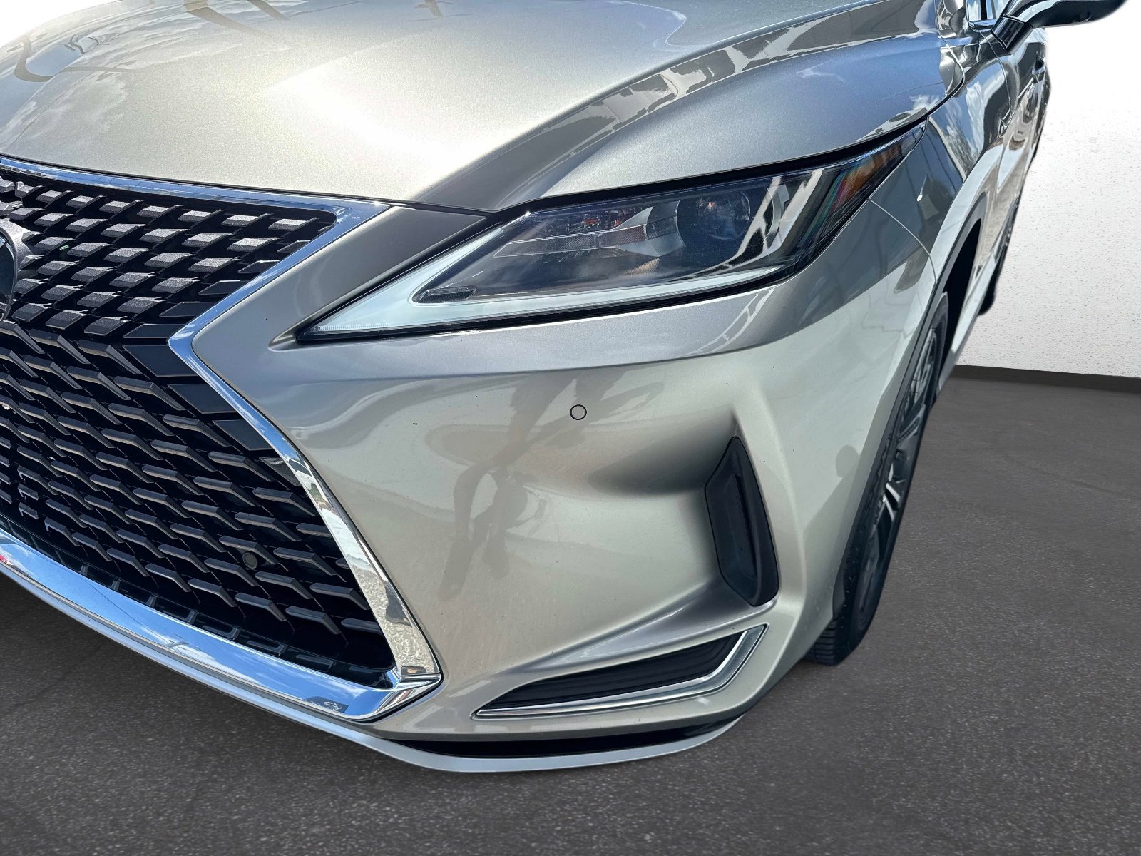 Certified 2020 Lexus RX 350L FWD w/ Premium Package image 9