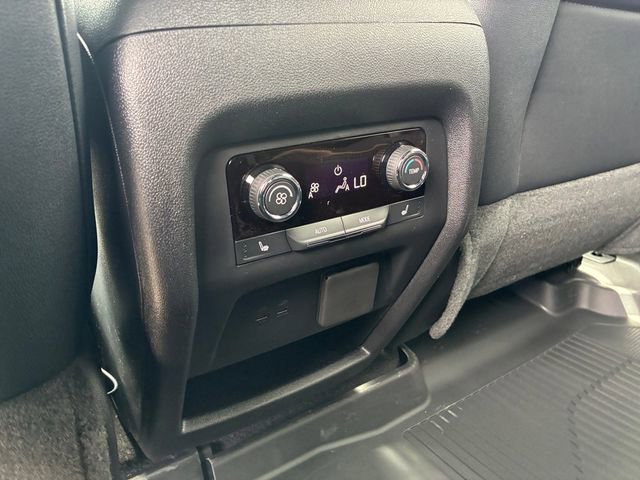 New 2026 Chevrolet Traverse High Country image 18