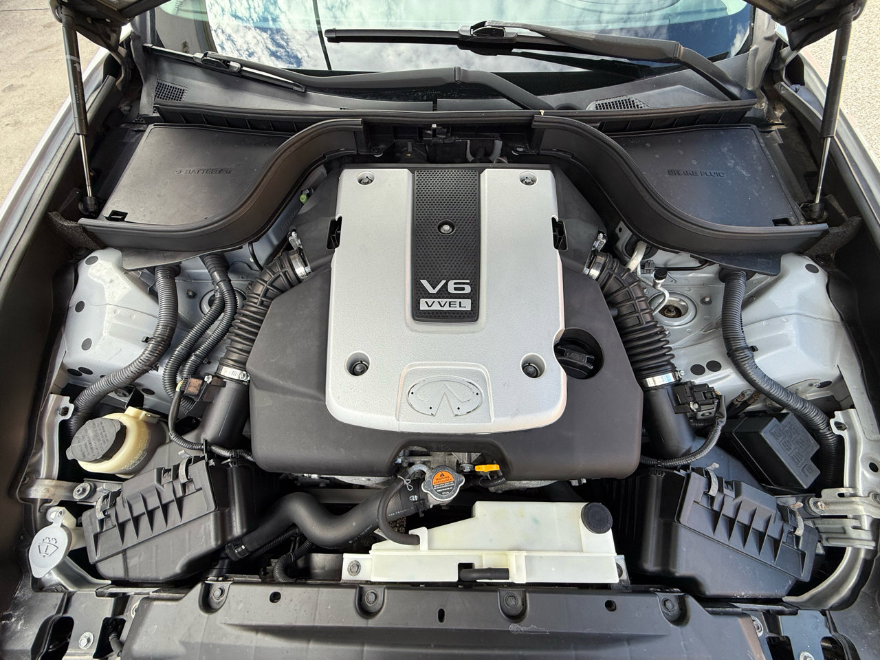 Used 2015 INFINITI Q40 AWD w/ Moonroof Package image 19