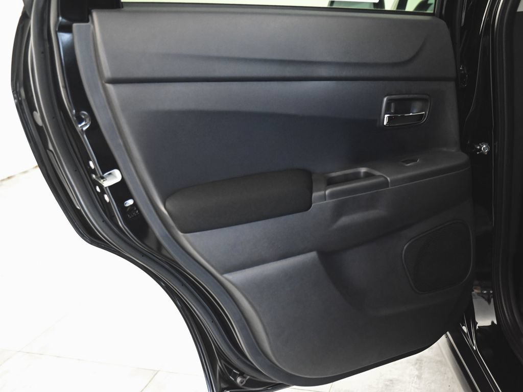 Used 2026 Mitsubishi Outlander Sport ES AWD/4WD image 11