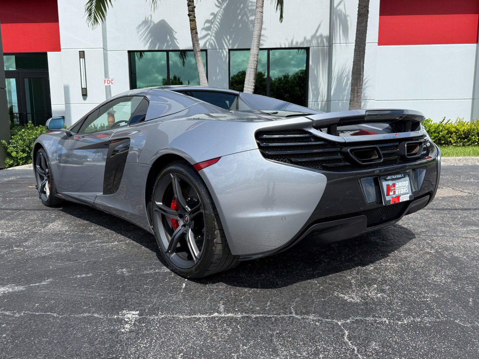 Used 2015 McLaren 650S Spider RWD image 52