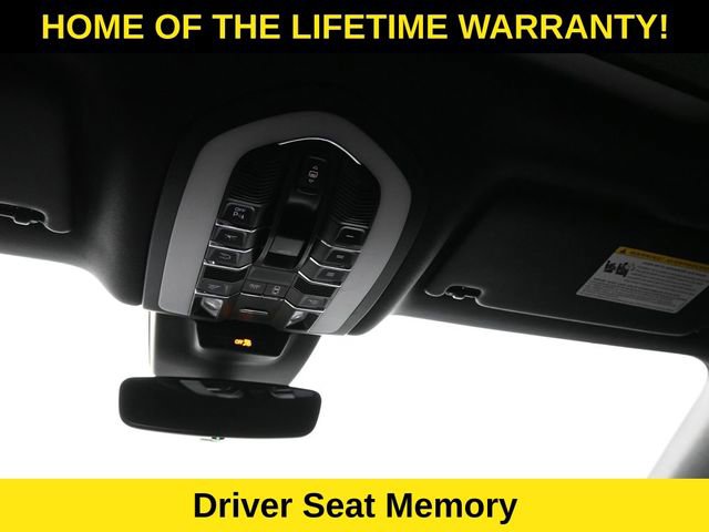 Used 2023 Porsche Macan S image 20