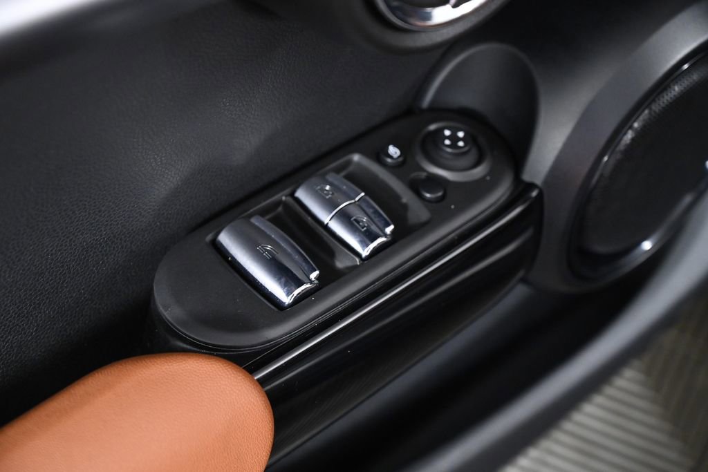 Used 2022 MINI Cooper S image 23