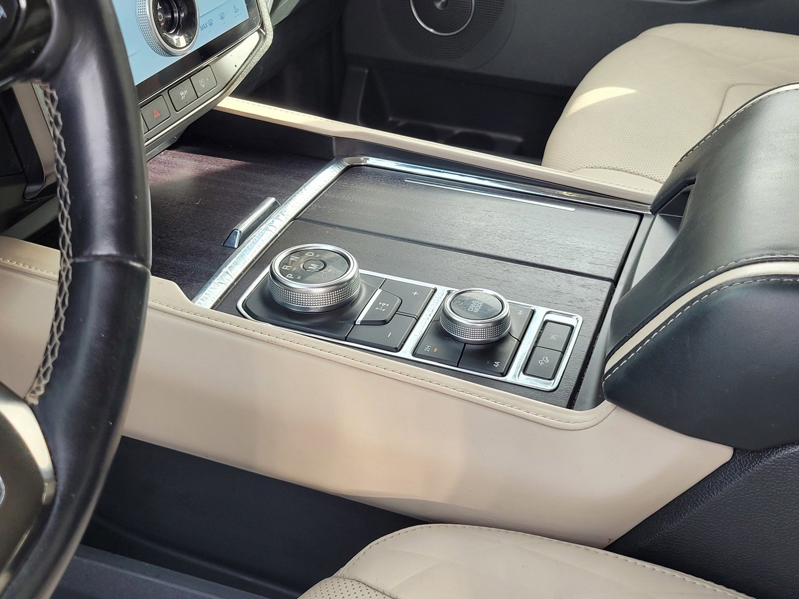 Used 2023 Ford Expedition Max Platinum image 20