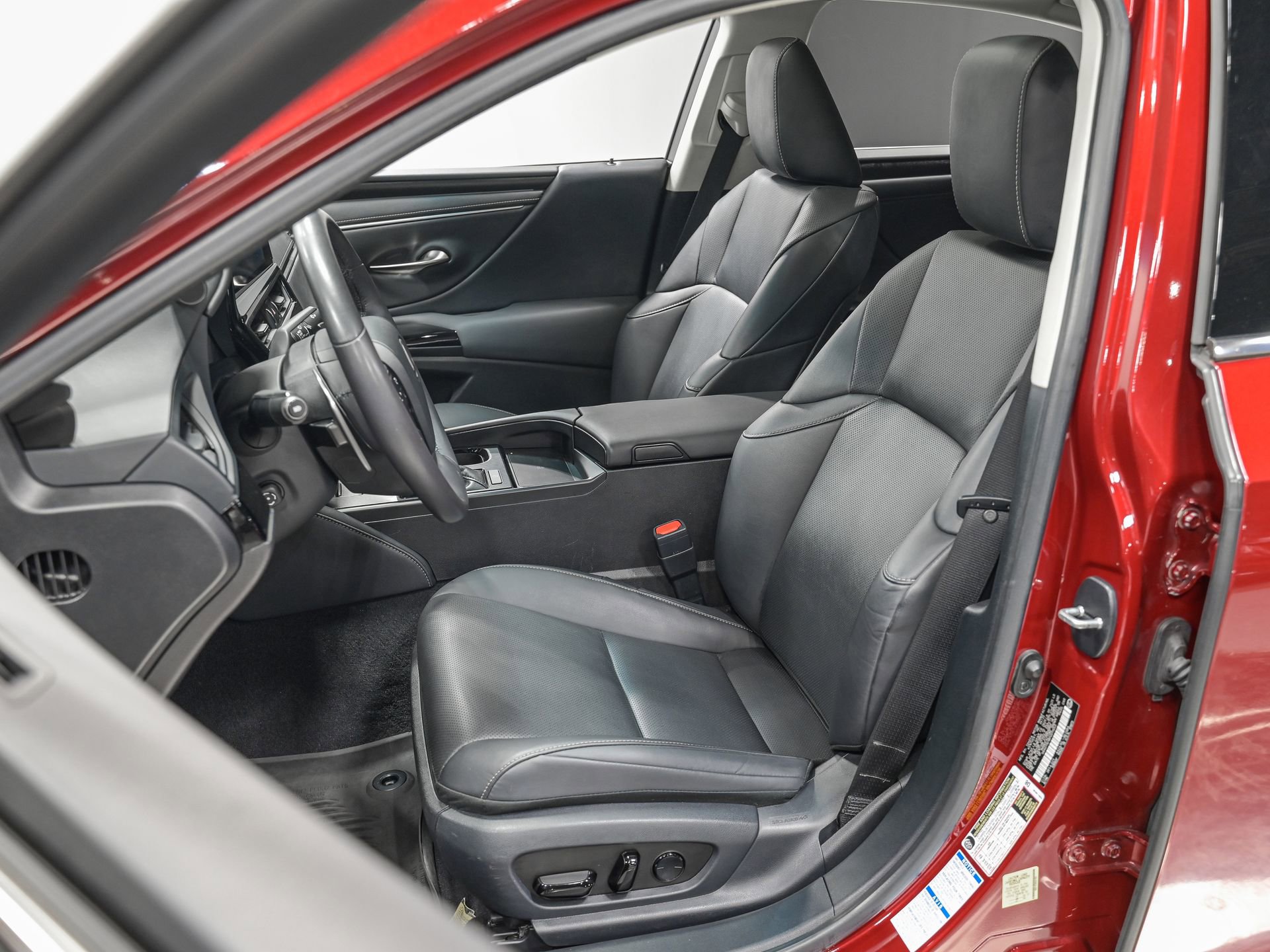 Used 2023 Lexus ES 250 w/ Premium Package image 15