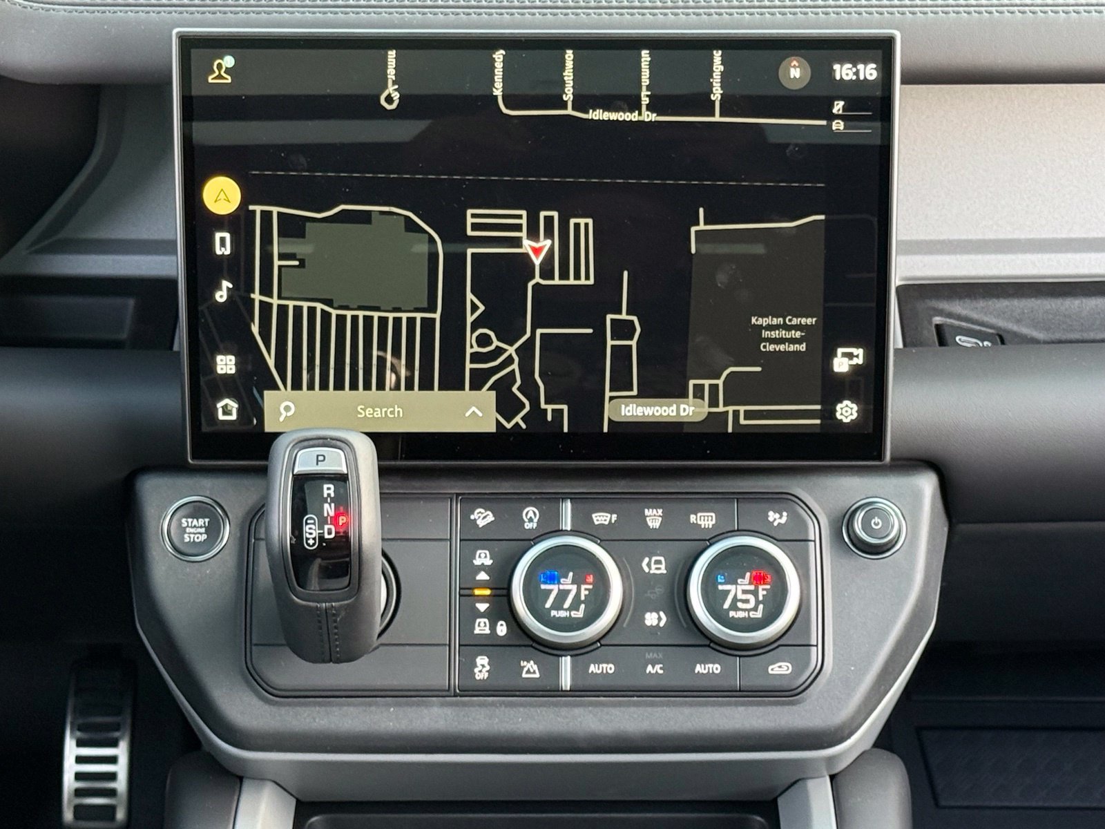 New 2026 Land Rover Defender 110 X-Dynamic SE AWD/4WD image 20