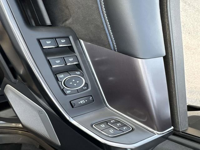 New 2026 Ford F250 Platinum image 18