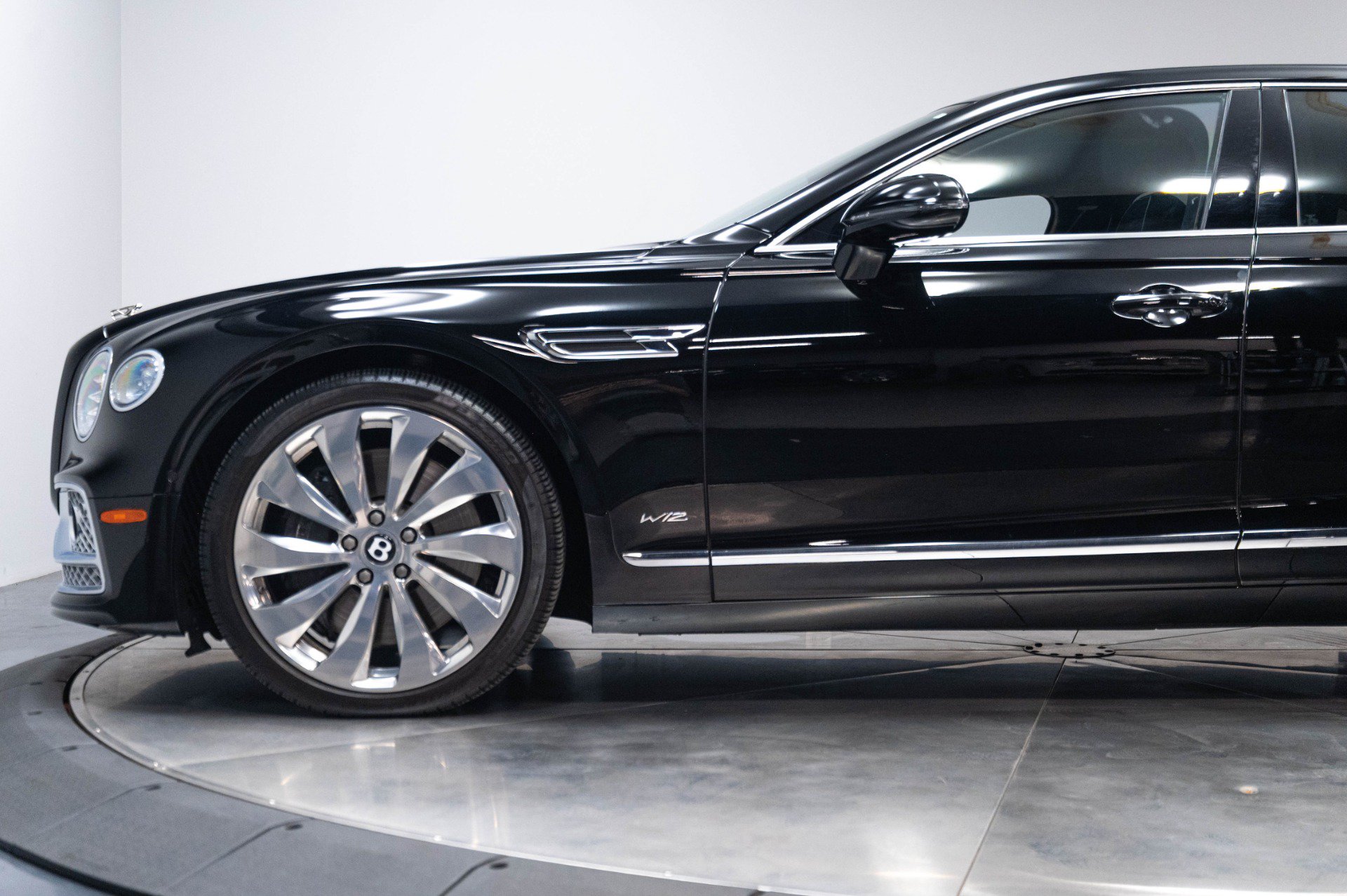 Used 2020 Bentley Flying Spur W12 AWD/4WD image 39