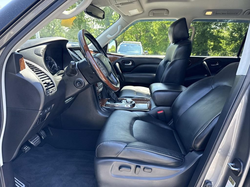 Used 2019 INFINITI QX80 Luxe w/ 22" Wheel Package AWD/4WD image 16