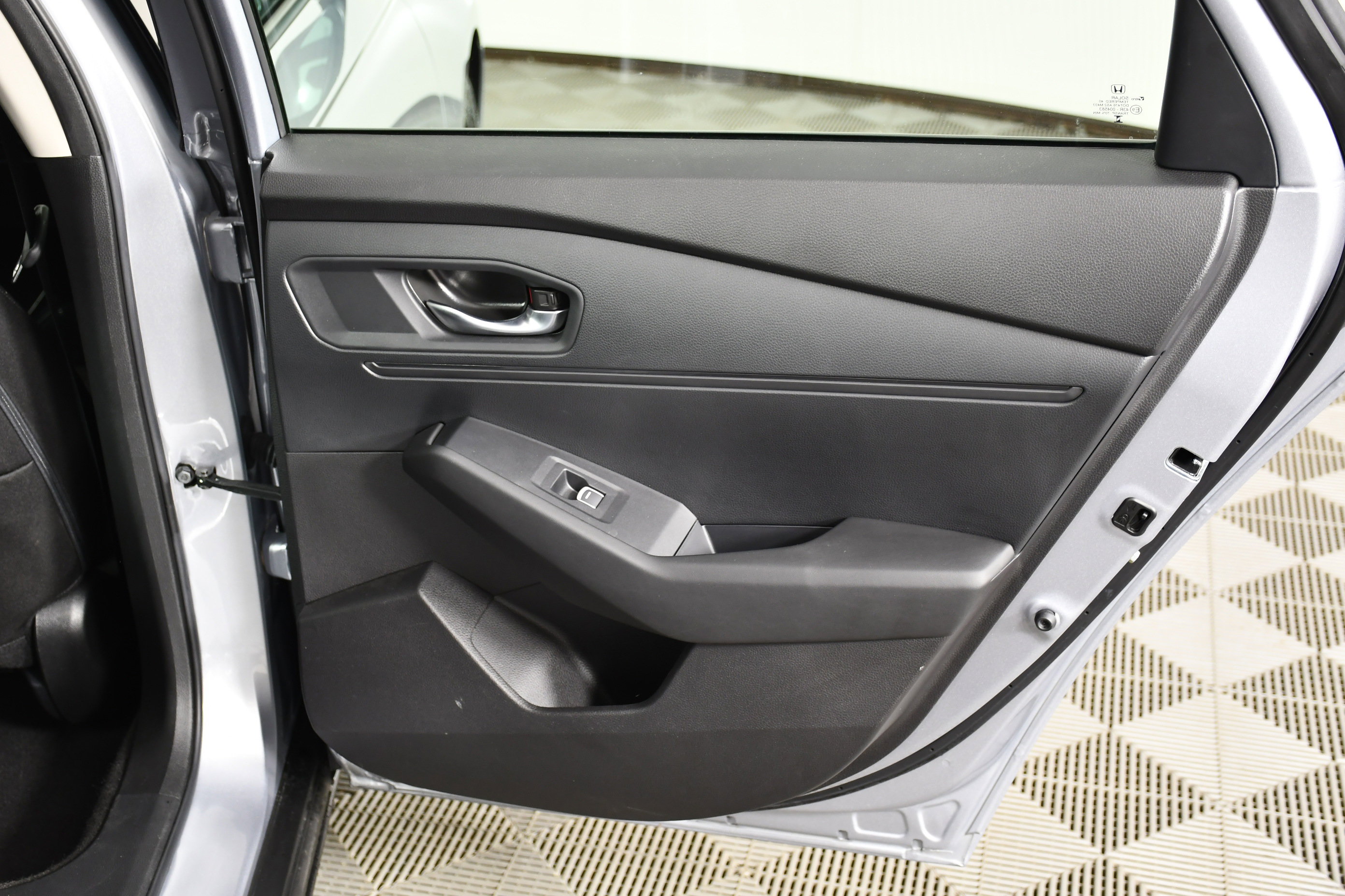 Certified 2025 Honda Accord SE image 35