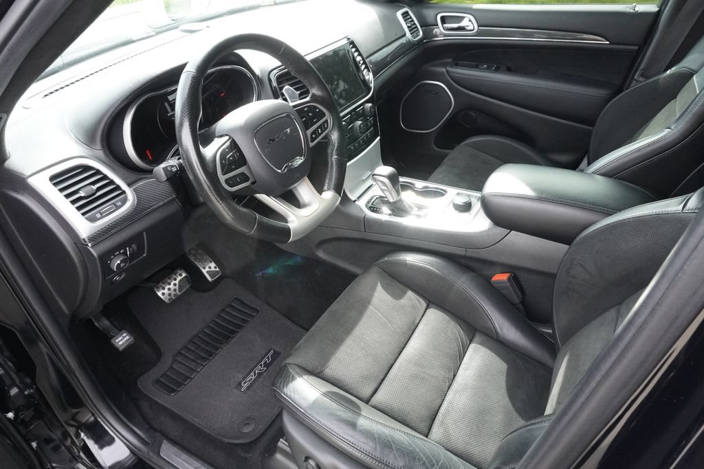 Used 2019 Jeep Grand Cherokee SRT AWD/4WD image 18