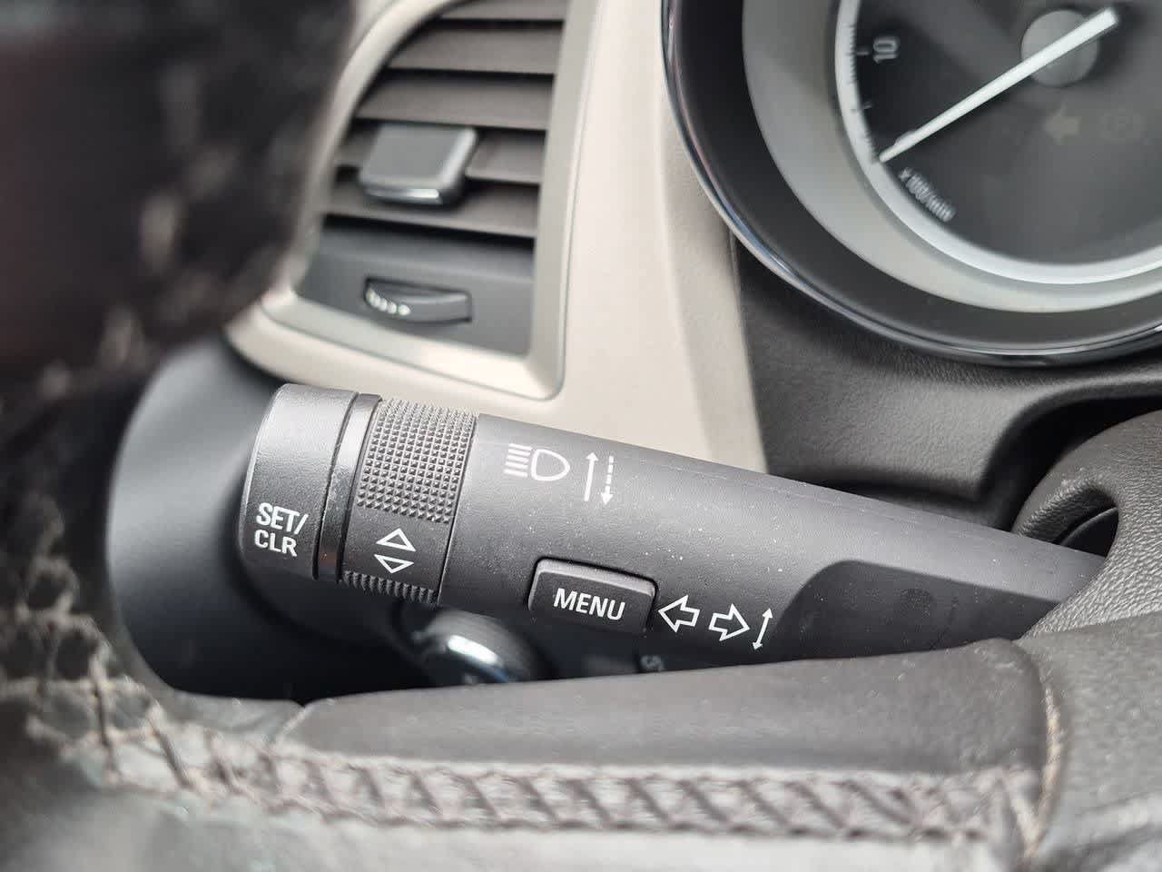 Used 2014 Buick Verano Convenience FWD image 26