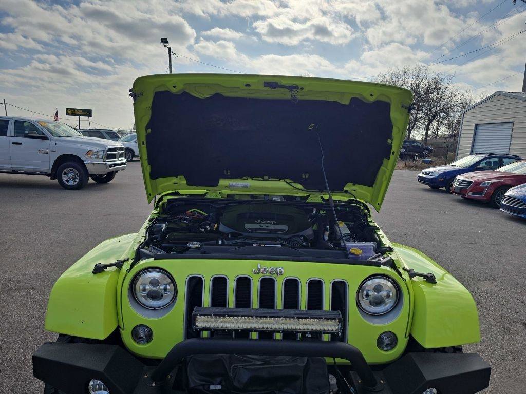 Used 2016 Jeep Wrangler Unlimited Sahara image 39