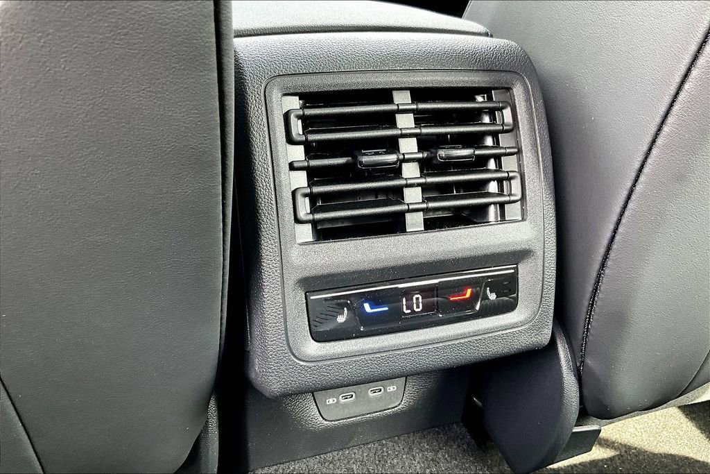 New 2026 Volkswagen Golf image 8