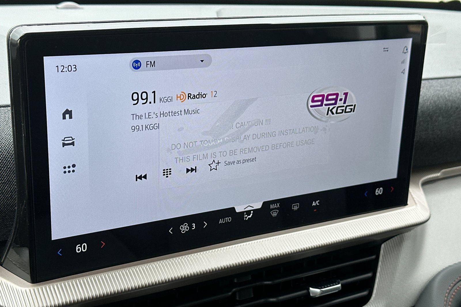 New 2026 Ford Explorer Active RWD image 18