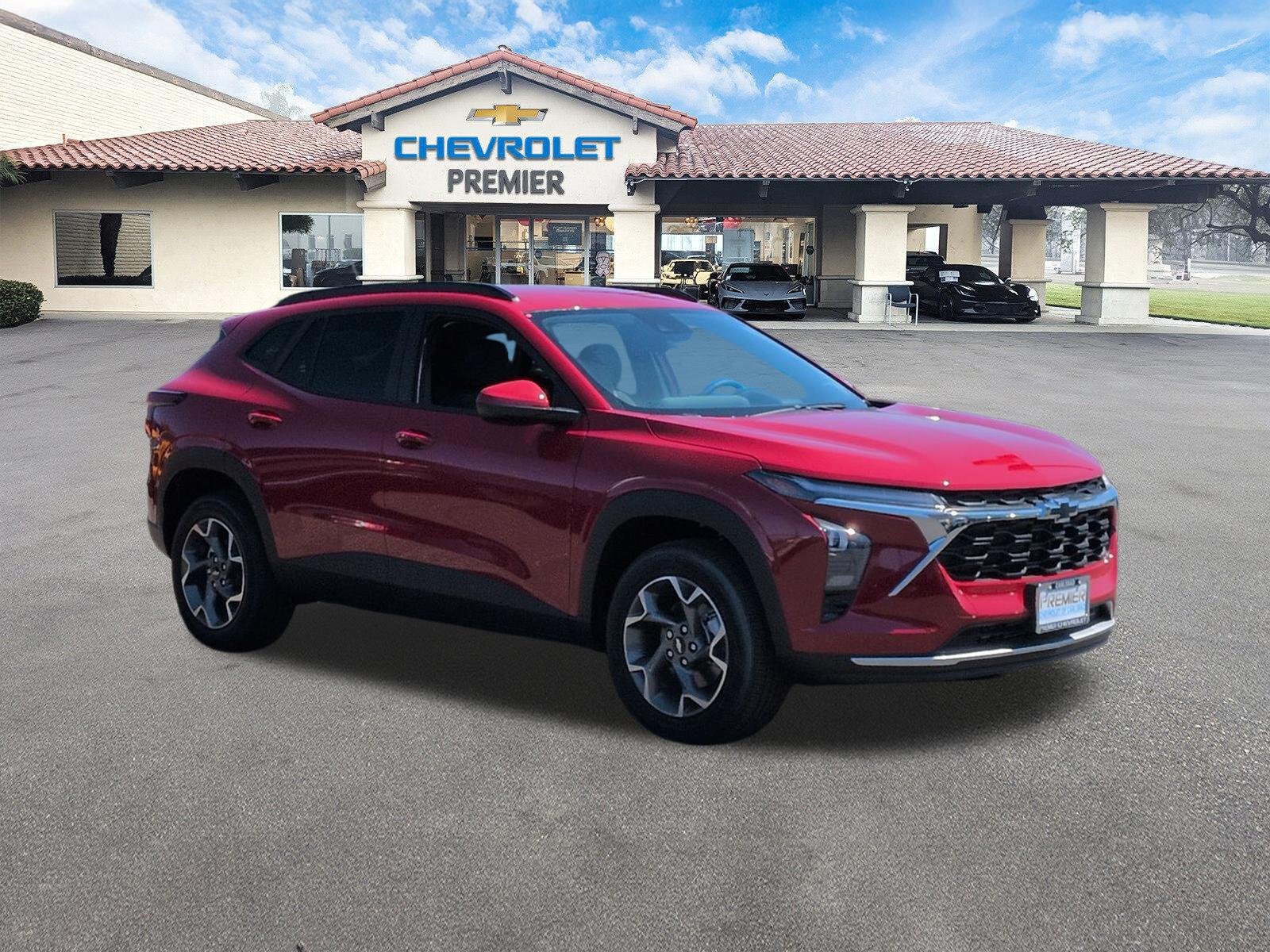 New 2026 Chevrolet Trax LT w/ Driver Confidence Package FWD image 2