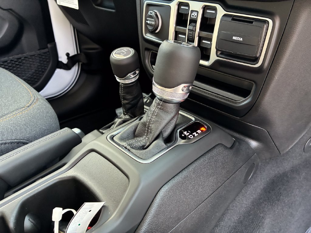 New 2026 Jeep Wrangler Unlimited Sport AWD/4WD image 15